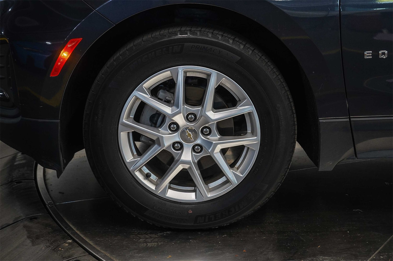 Thumbnail: 2022 Chevrolet Equinox - 9