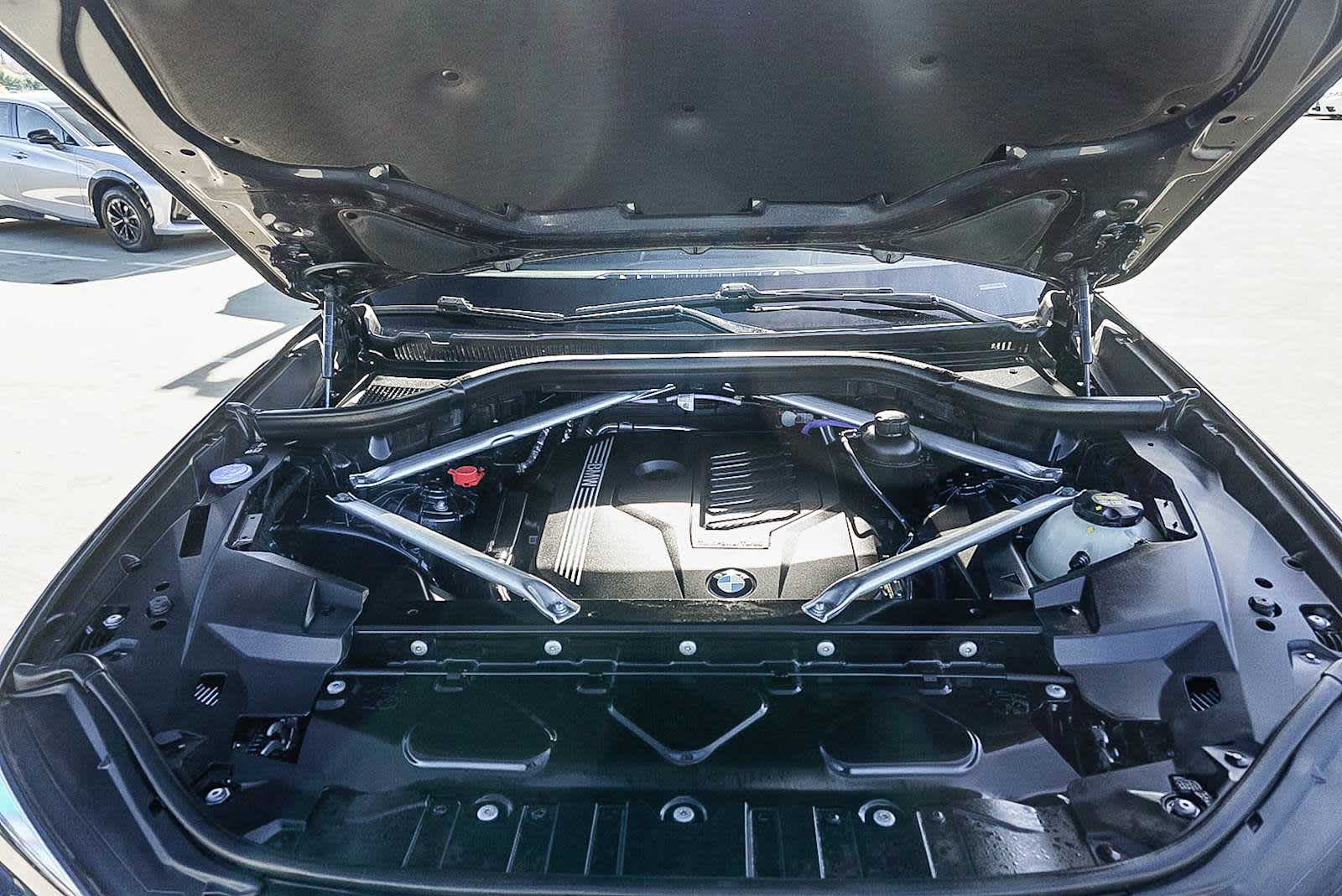 Thumbnail: 2022 BMW X5 - 28