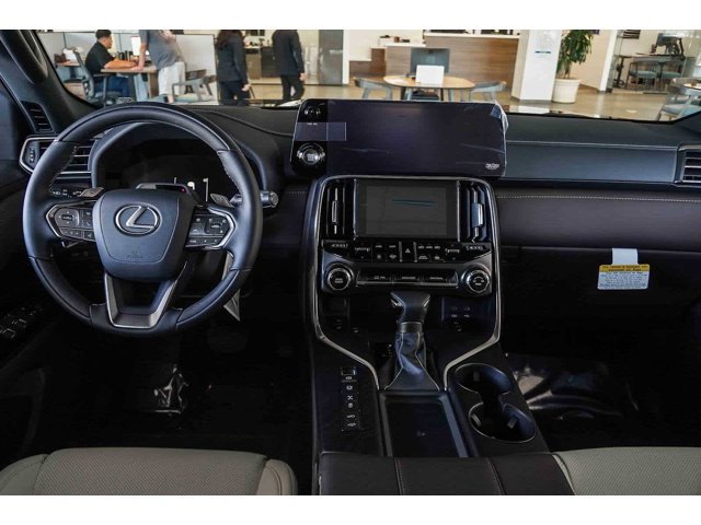 2026 Lexus LX 600 Luxury - Photo 11