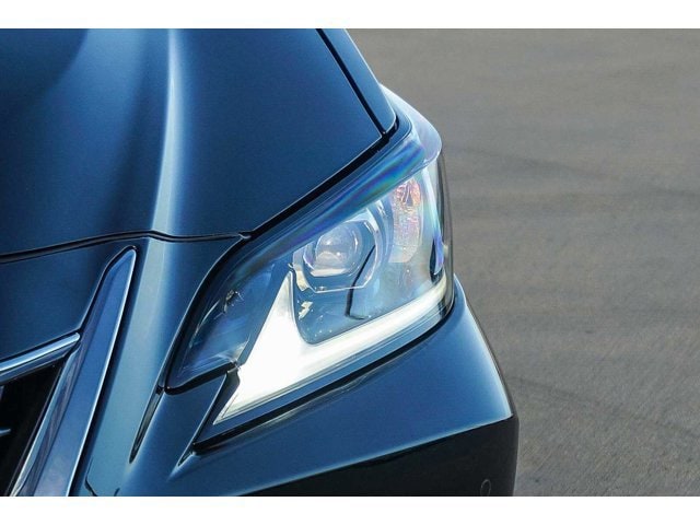 Thumbnail: 2025 Lexus ES - 7