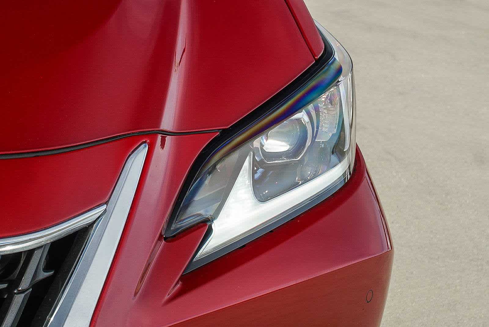 Thumbnail: 2025 Lexus ES - 7