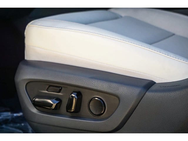 Thumbnail: 2026 Lexus RX - 21