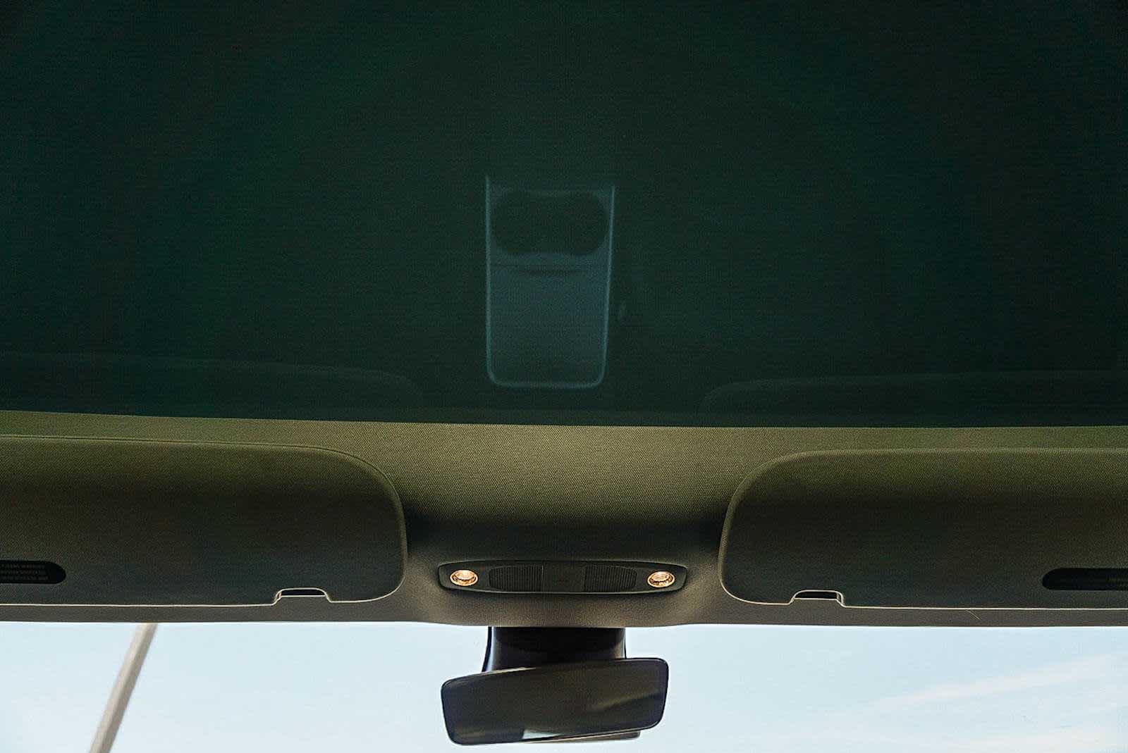 Thumbnail: 2022 Tesla Model 3 - 15