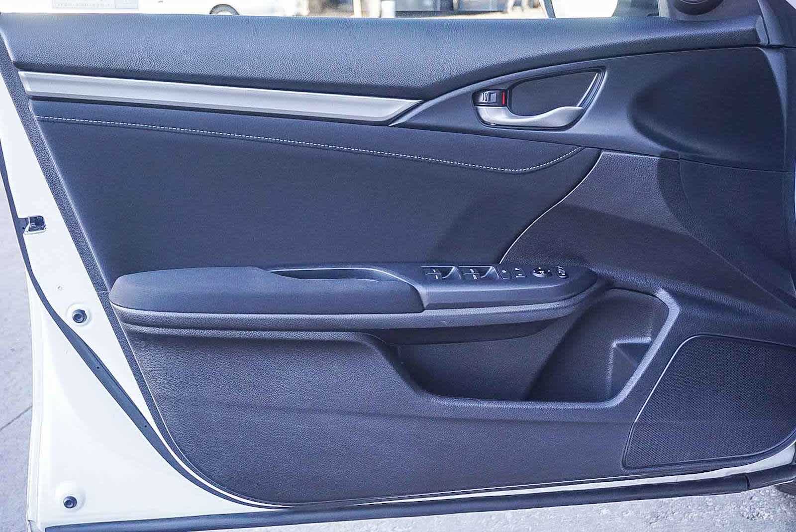 Thumbnail: 2020 Honda Civic - 22