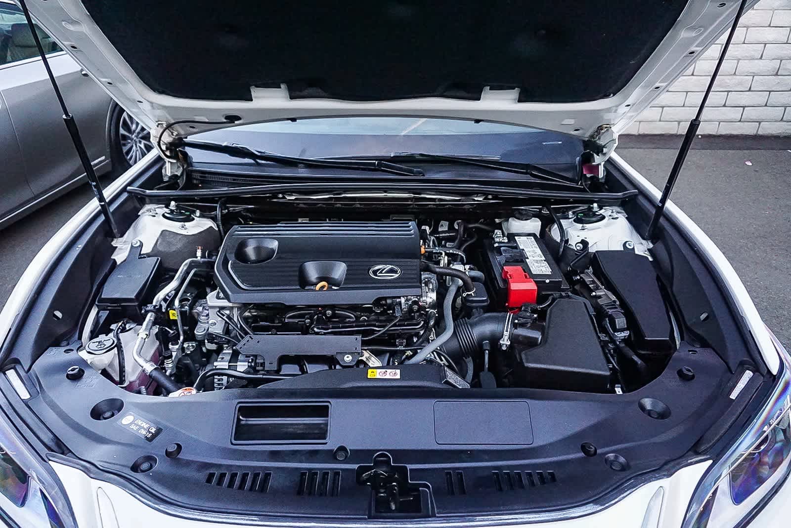 Thumbnail: 2023 Lexus ES - 31