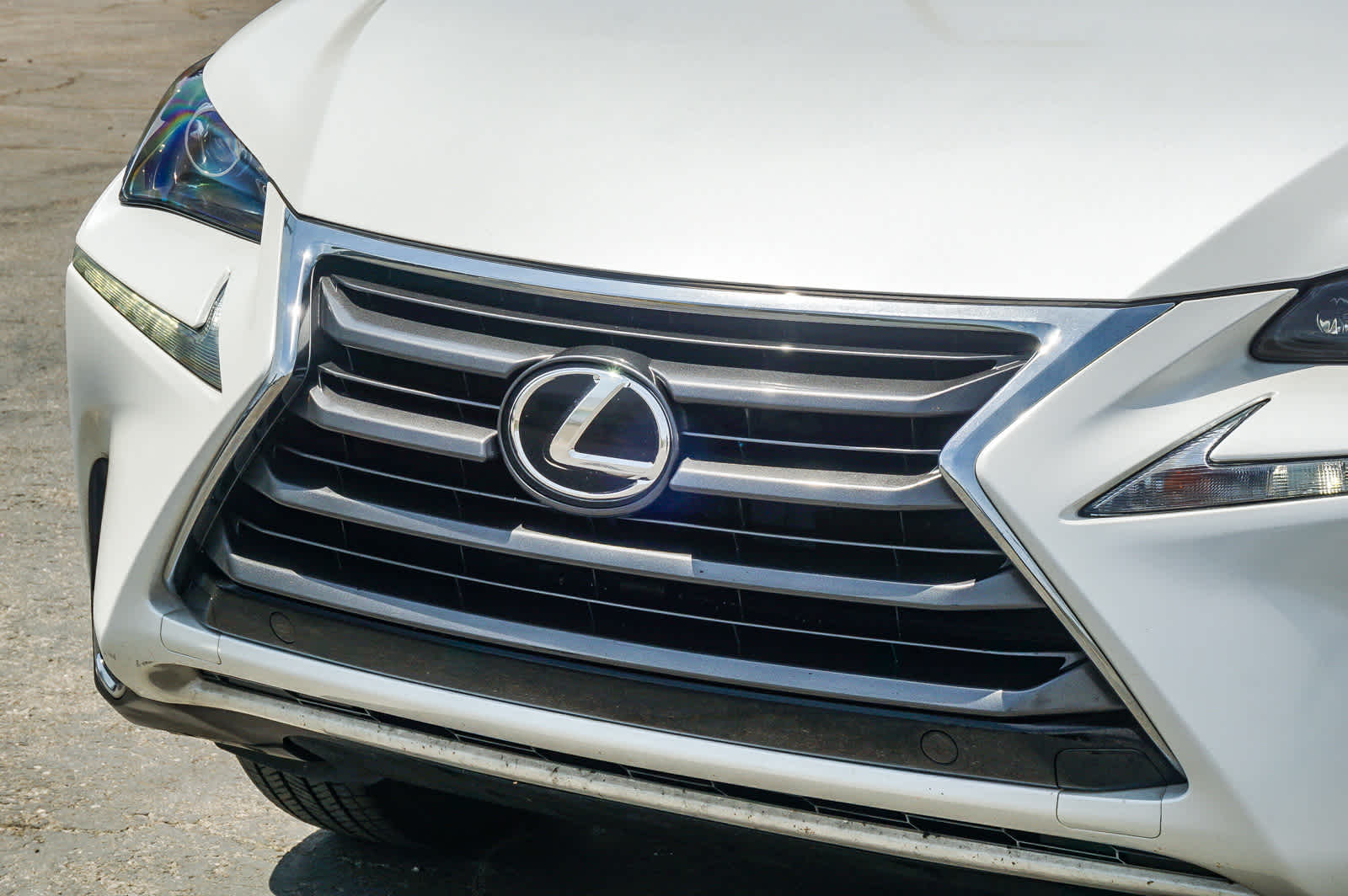 Thumbnail: 2016 Lexus NX - 8