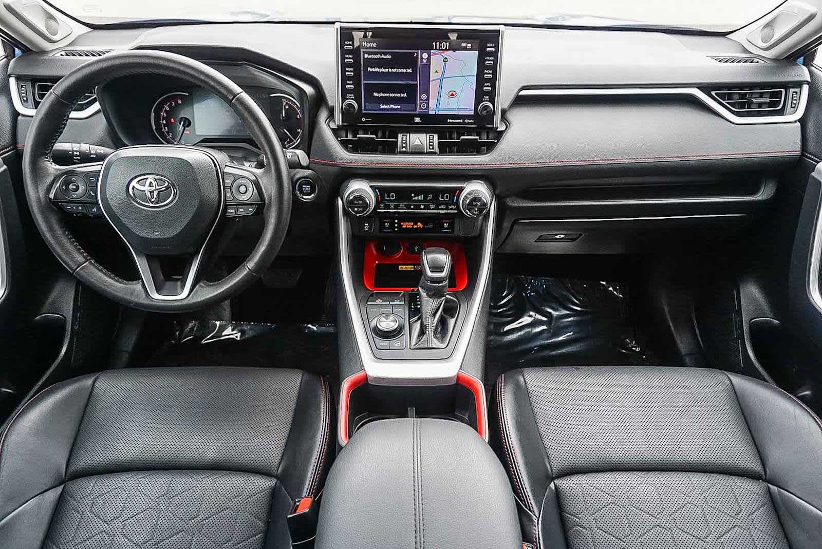 Thumbnail: 2022 Toyota RAV4 - 18