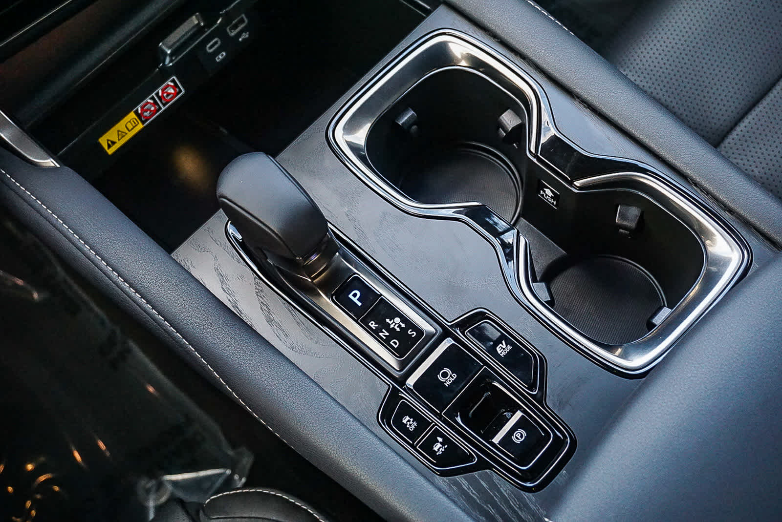 Thumbnail: 2025 Lexus RX - 23