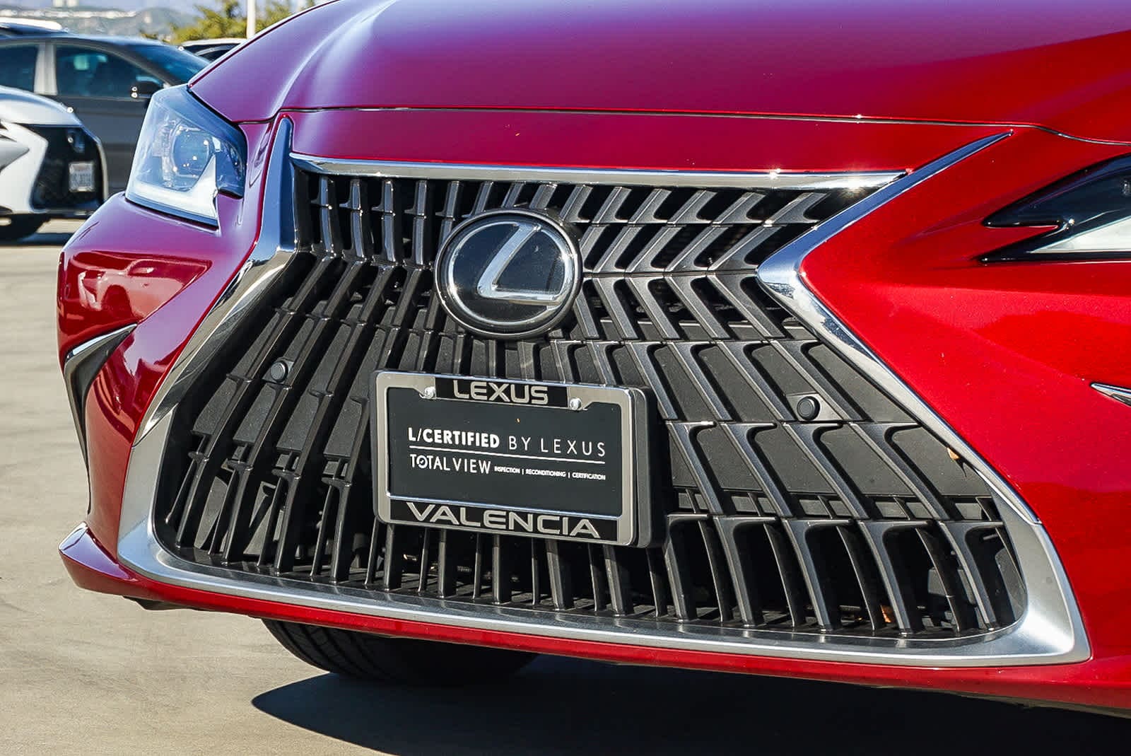 Thumbnail: 2025 Lexus ES - 9