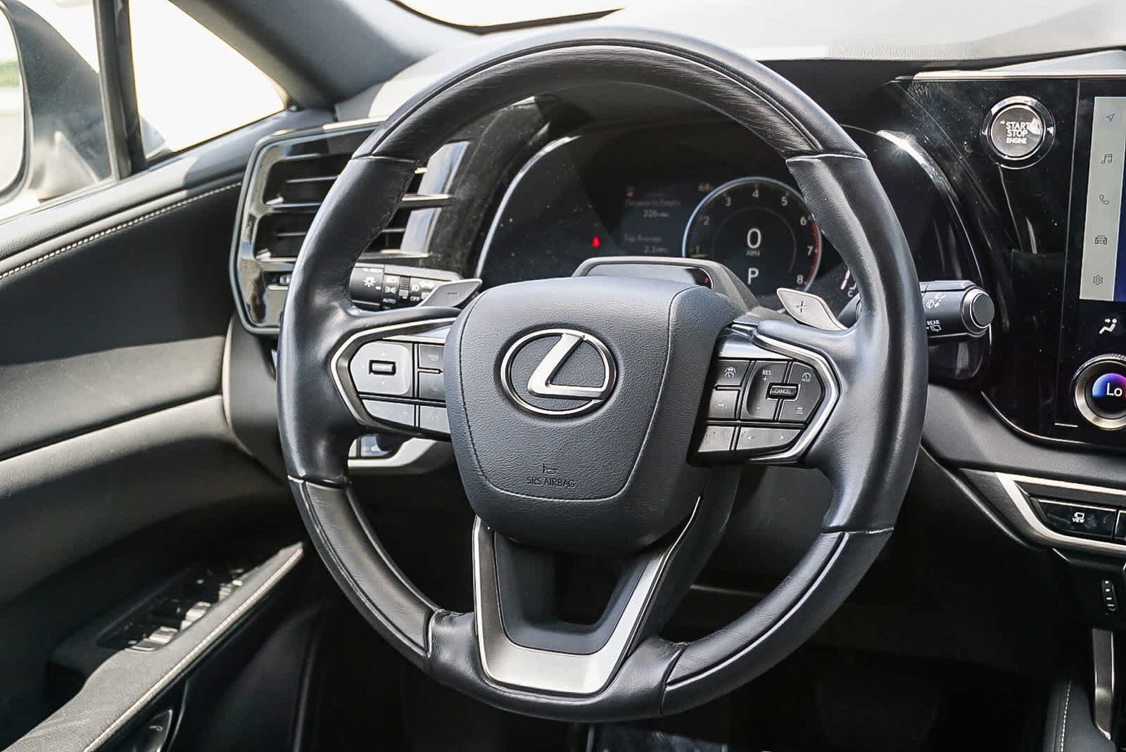 Thumbnail: 2023 Lexus RX - 14
