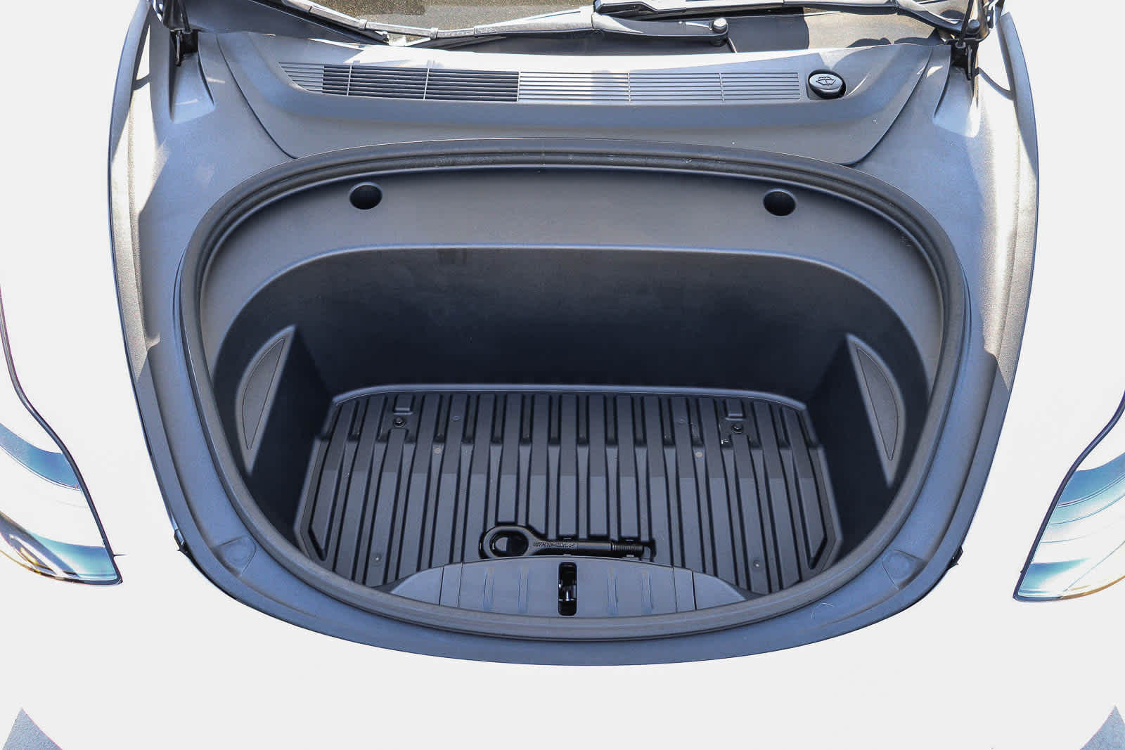Thumbnail: 2021 Tesla Model 3 - 28