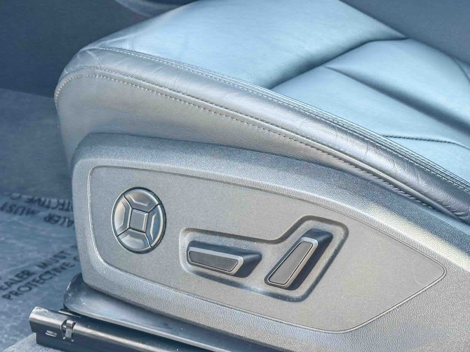 Thumbnail: 2023 Audi Q3 - 21