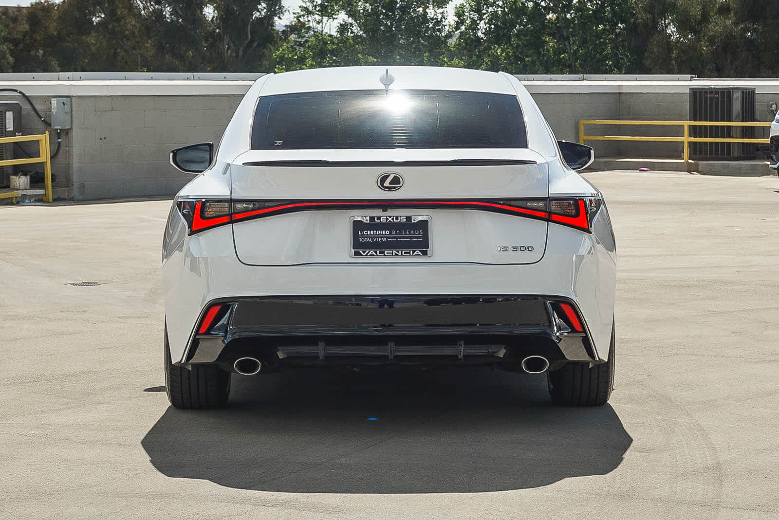 2025 LEXUS IS 300 photo 2