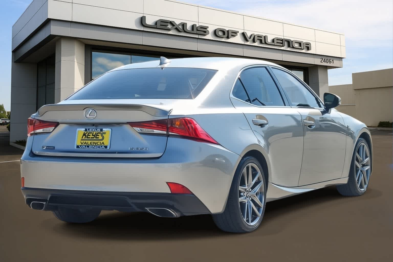 Thumbnail: 2017 Lexus IS - 4