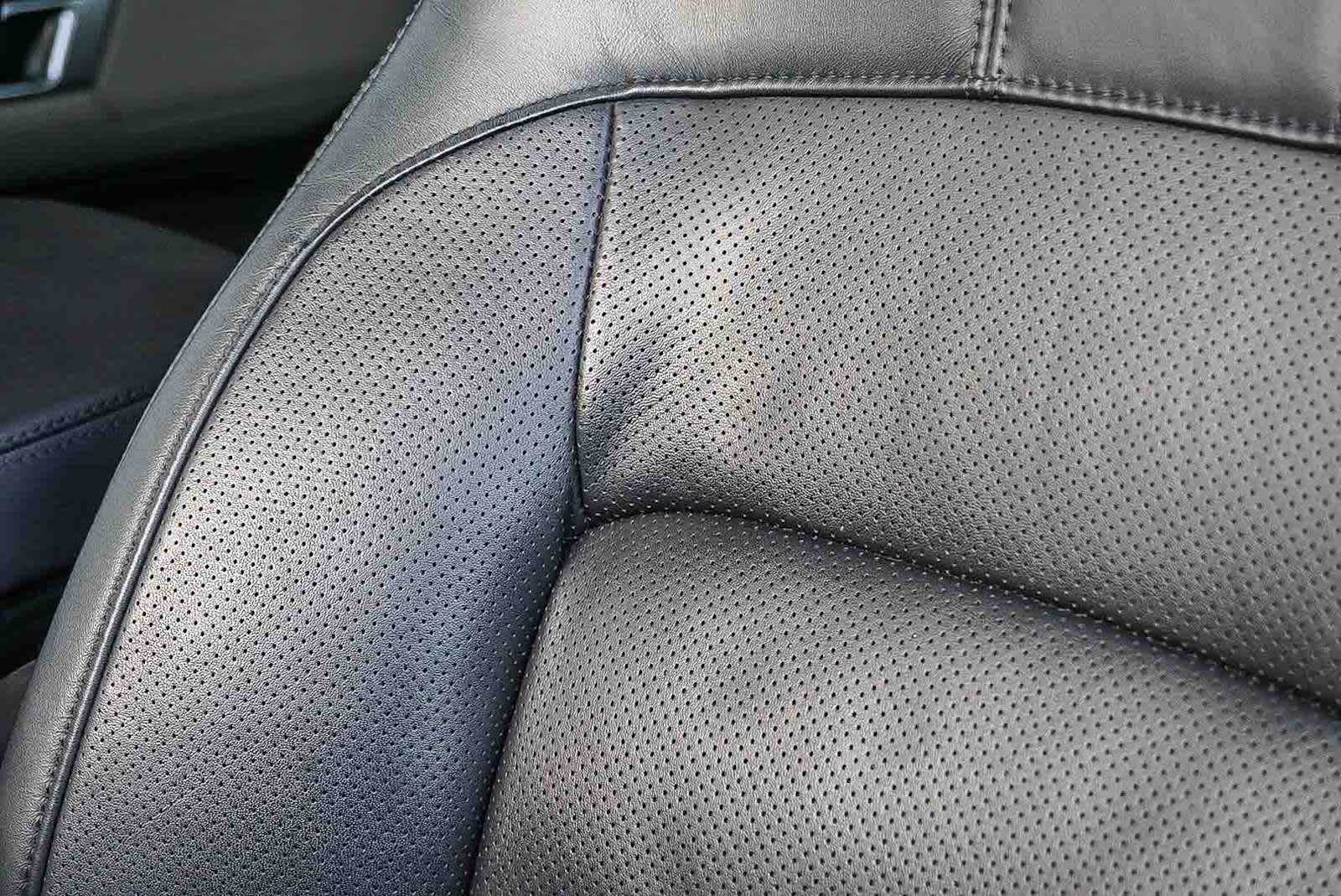 Thumbnail: 2022 Land Rover Range Rover - 26