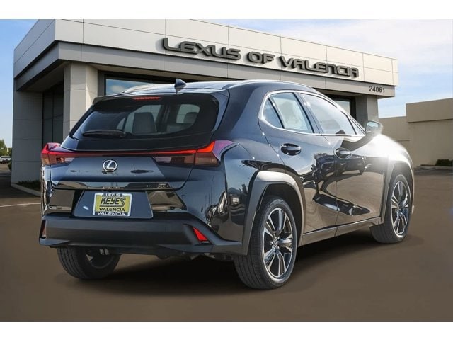 Thumbnail: 2025 Lexus UX - 8