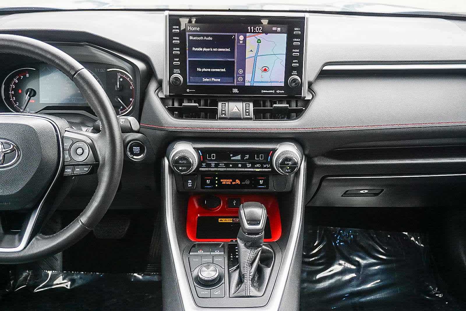 Thumbnail: 2022 Toyota RAV4 - 19