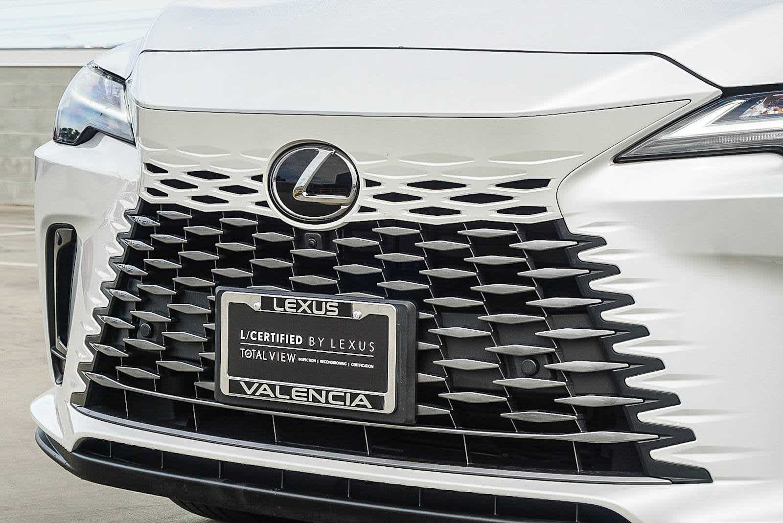 Thumbnail: 2025 Lexus RX - 10