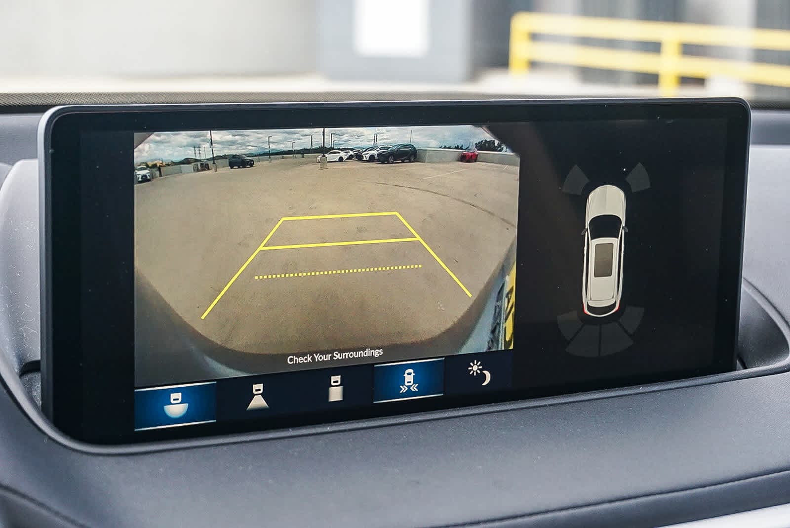 Thumbnail: 2023 Acura MDX - 25