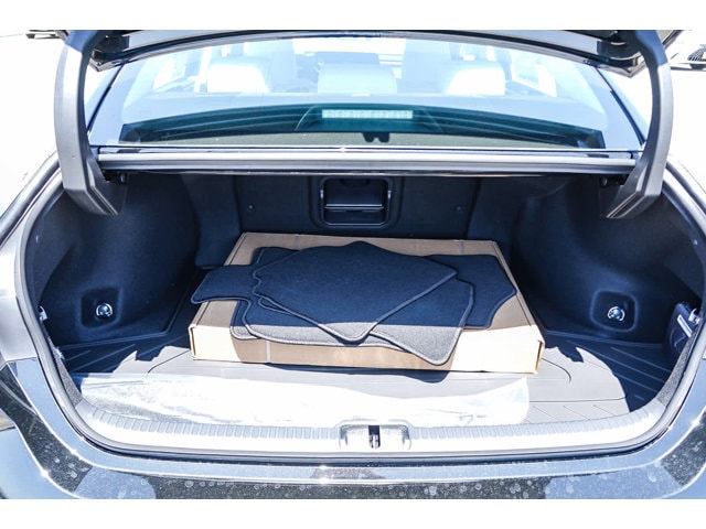 2025 Lexus ES Hybrid 300h 29