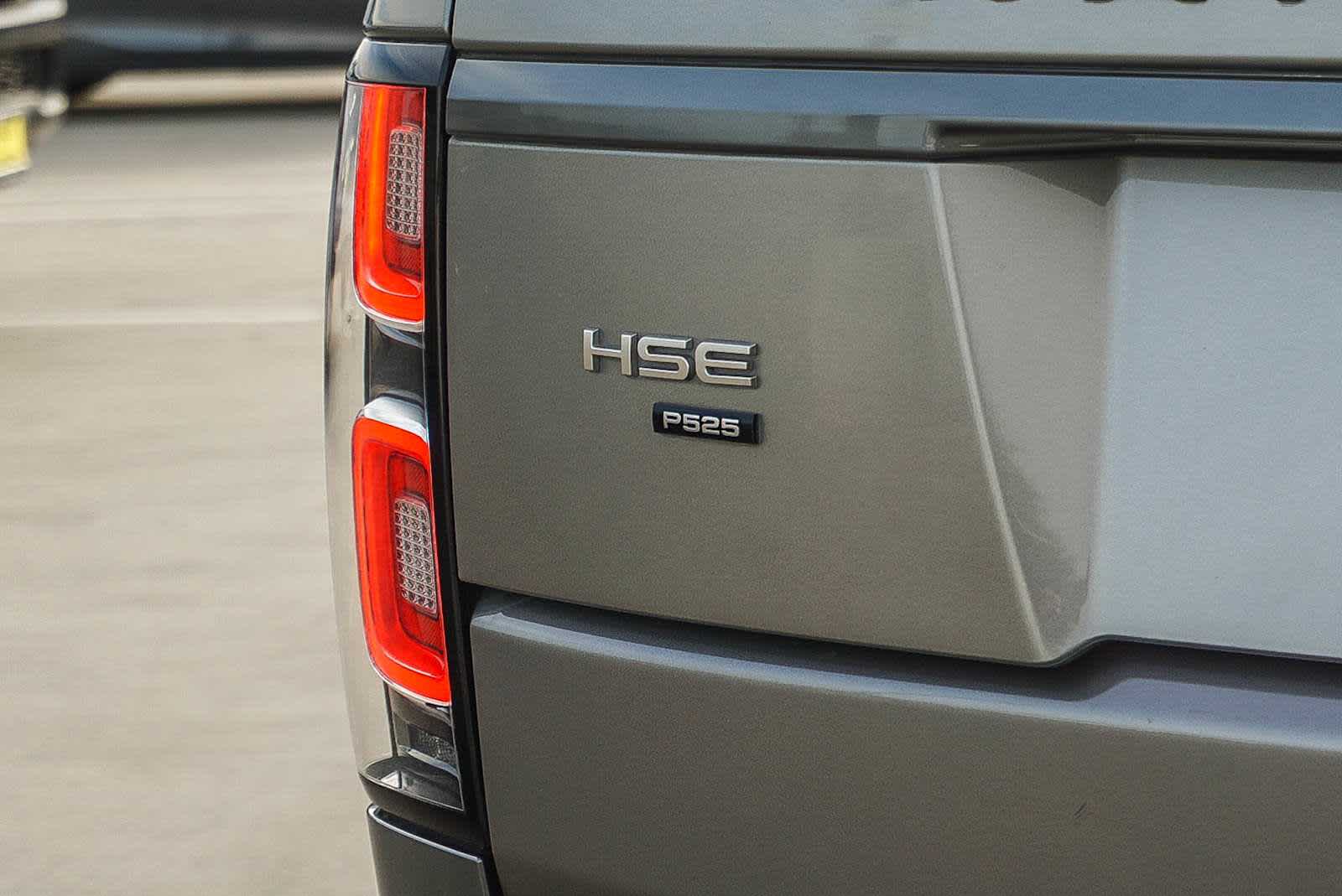 Thumbnail: 2022 Land Rover Range Rover - 12