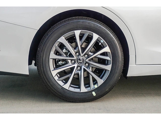 Thumbnail: 2025 Lexus ES - 10