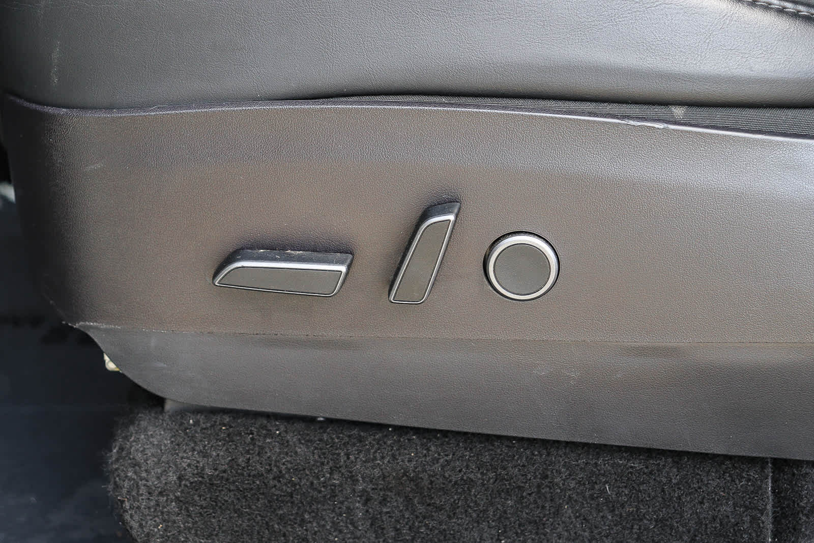 Thumbnail: 2021 Tesla Model Y - 22
