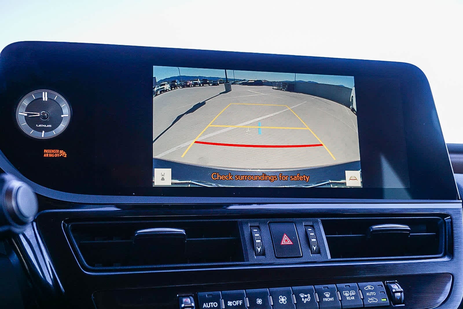 Thumbnail: 2023 Lexus ES - 21