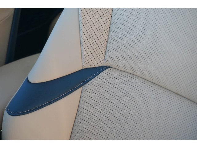 Thumbnail: 2025 Lexus ES - 9