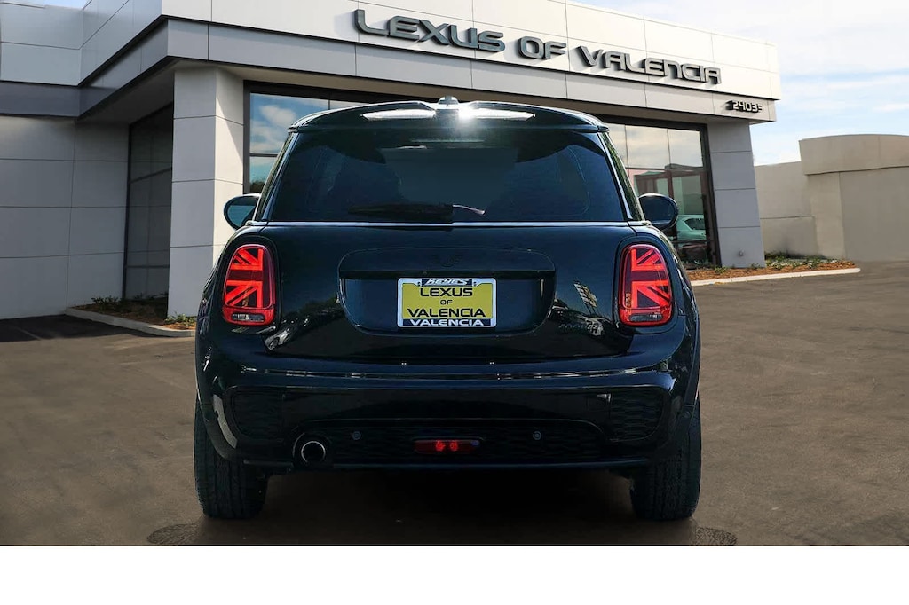 Used 2021 MINI Hardtop 2 Door Cooper Hatchback