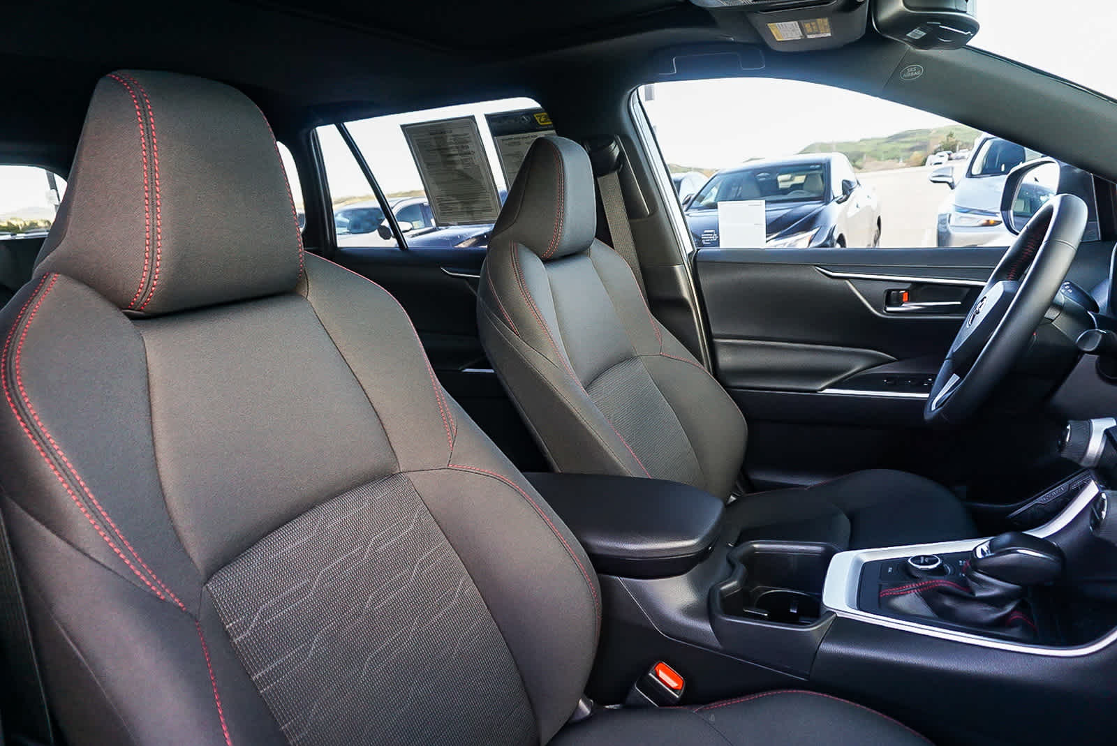 Thumbnail: 2024 Toyota RAV4 - 18