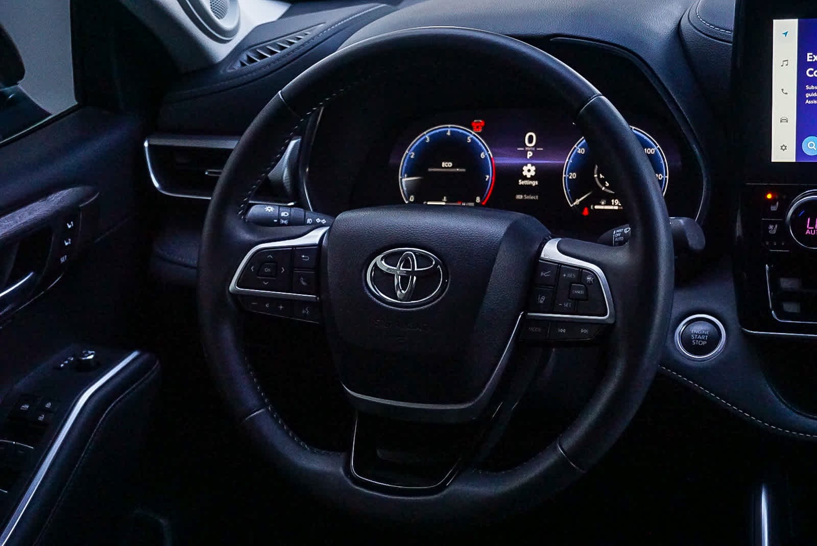 Thumbnail: 2024 Toyota Highlander - 17