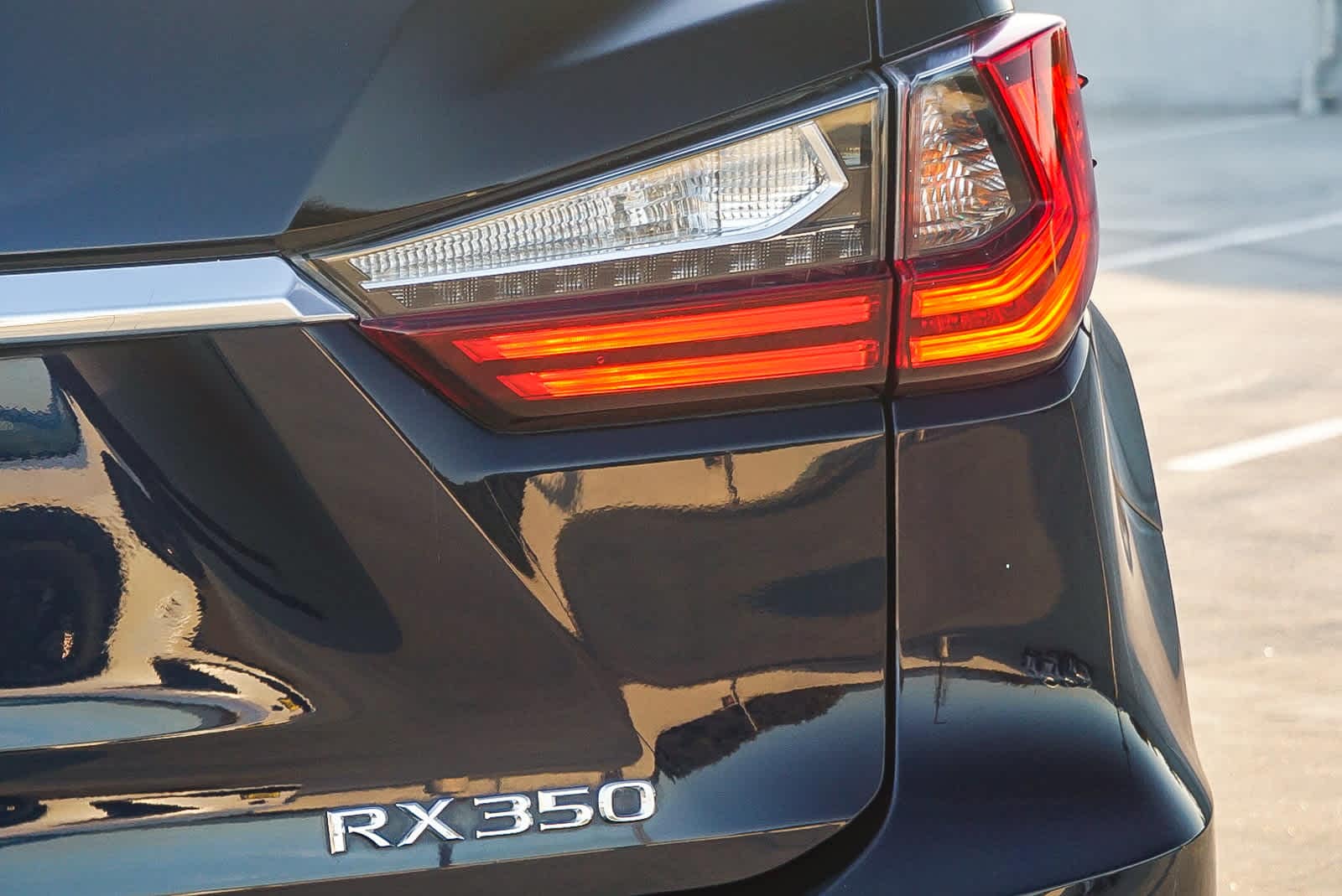 Thumbnail: 2019 Lexus RX - 12