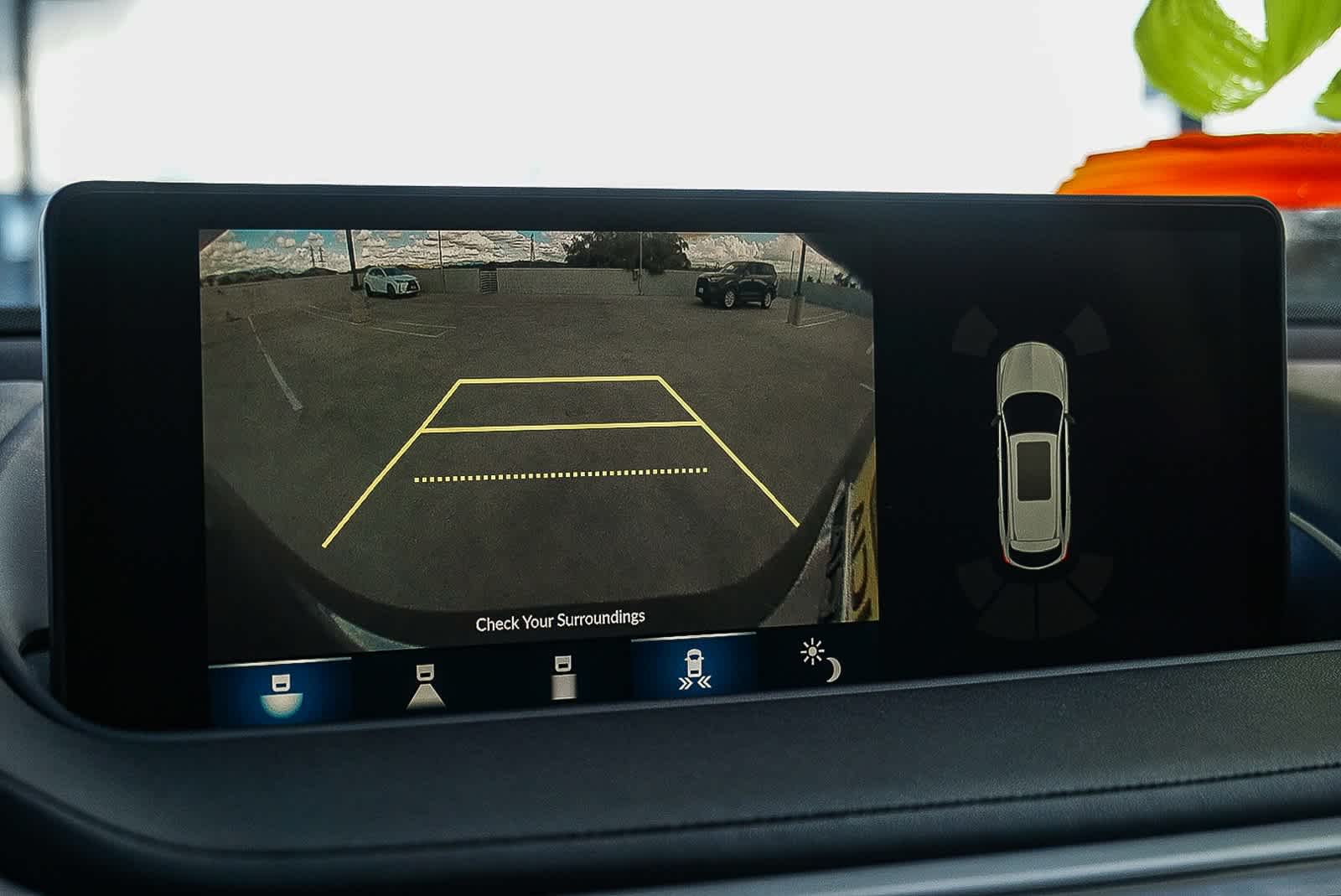 Thumbnail: 2023 Acura MDX - 30