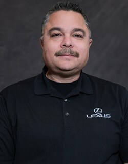 Staff member Lacho Gonzalez from ID_2d8dd980d912