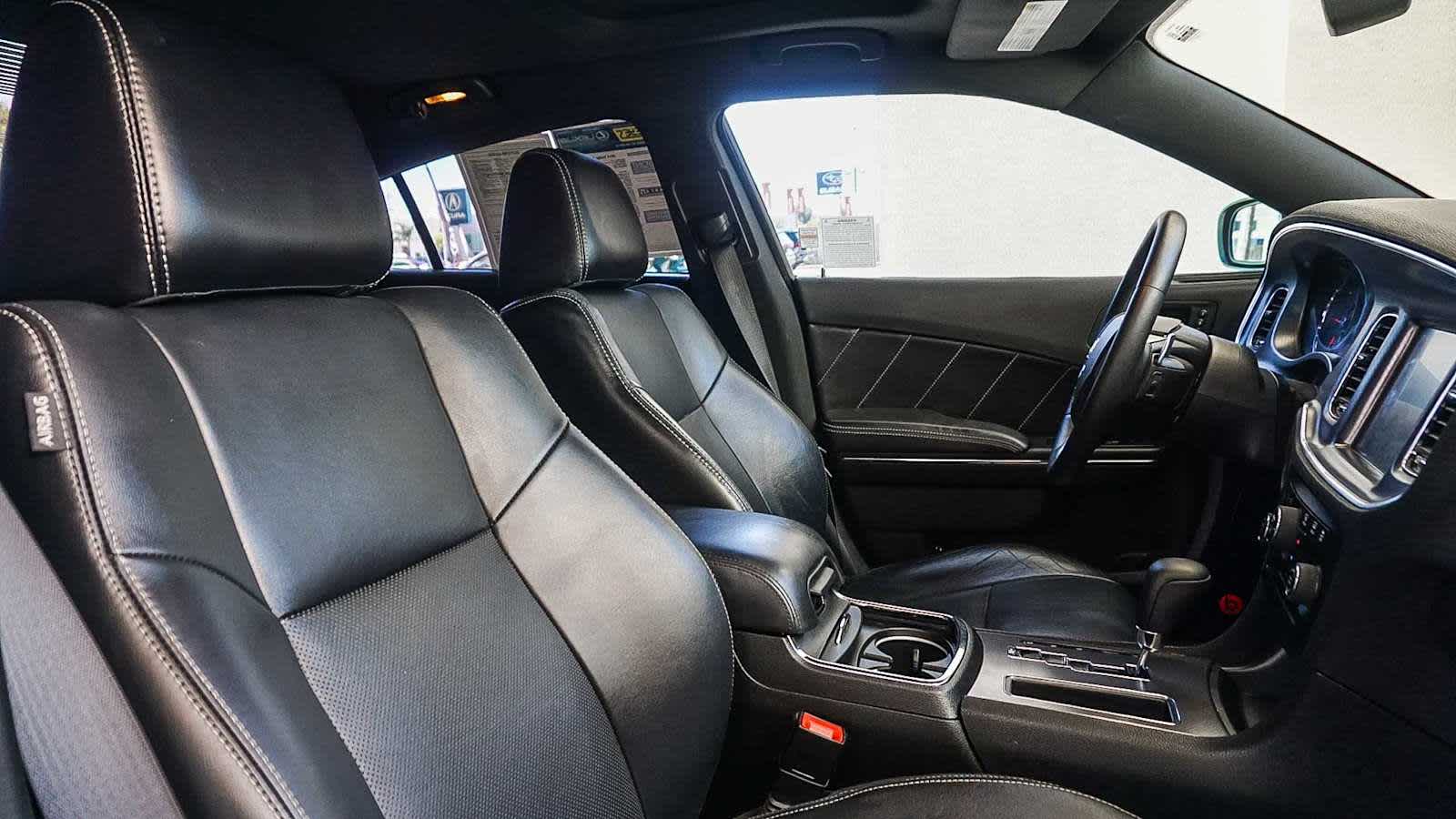 Thumbnail: 2014 Dodge Charger - 19