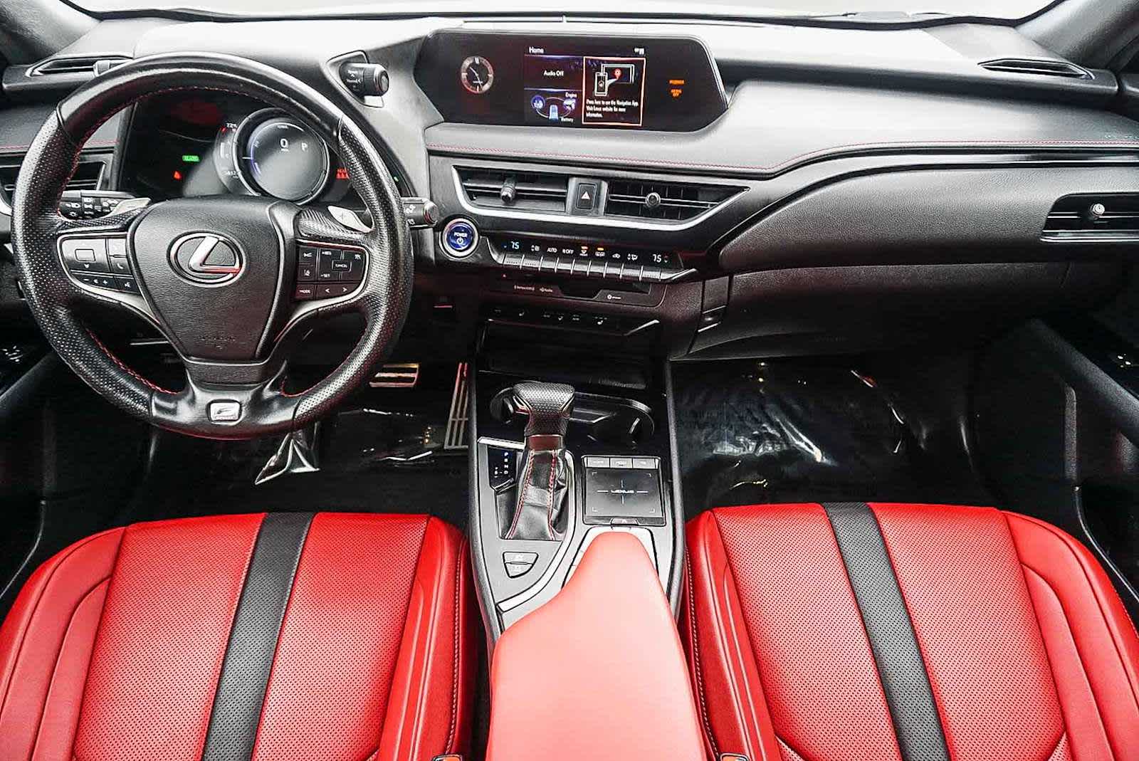 Thumbnail: 2020 Lexus UX - 11