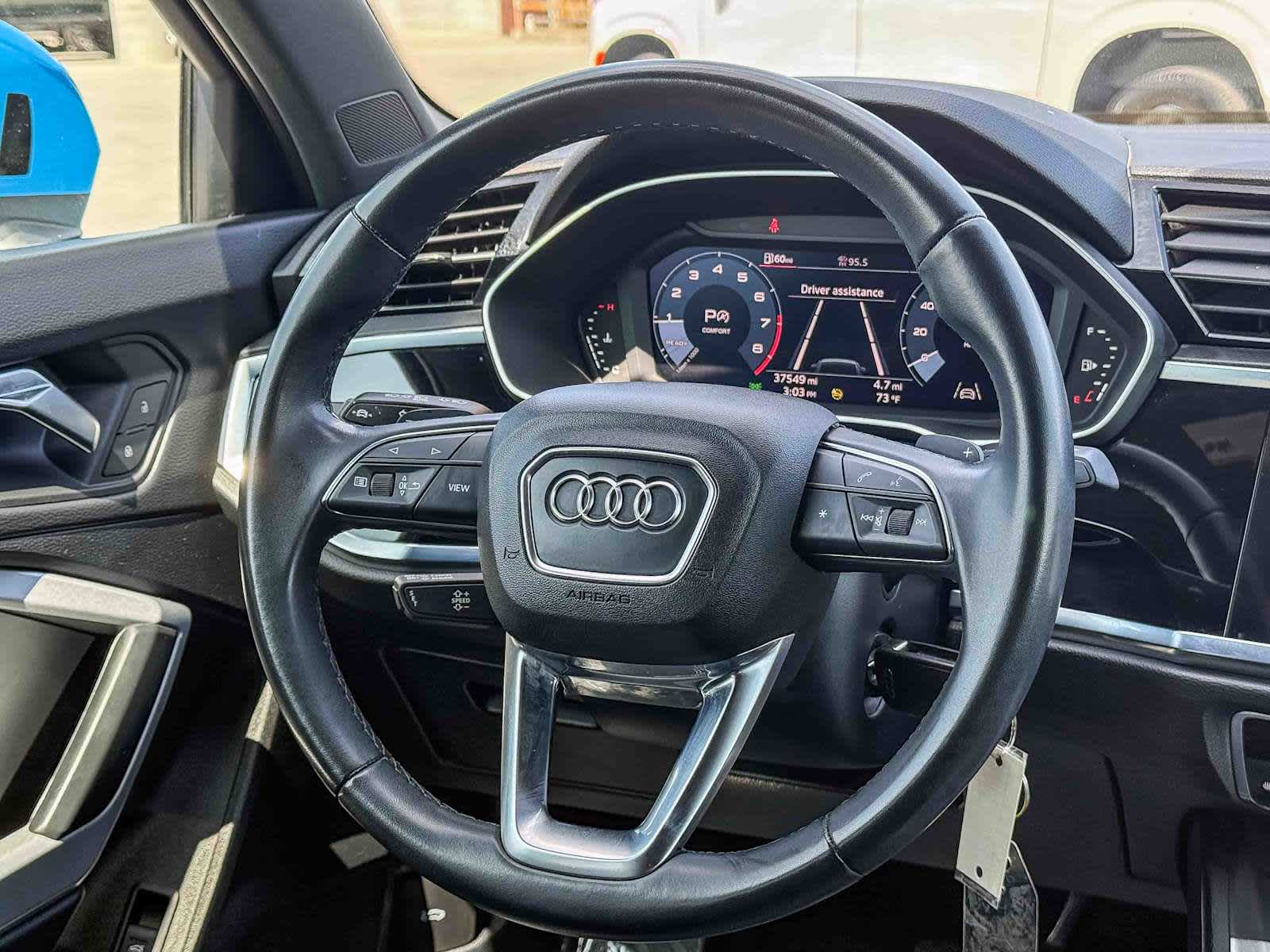 Thumbnail: 2023 Audi Q3 - 16