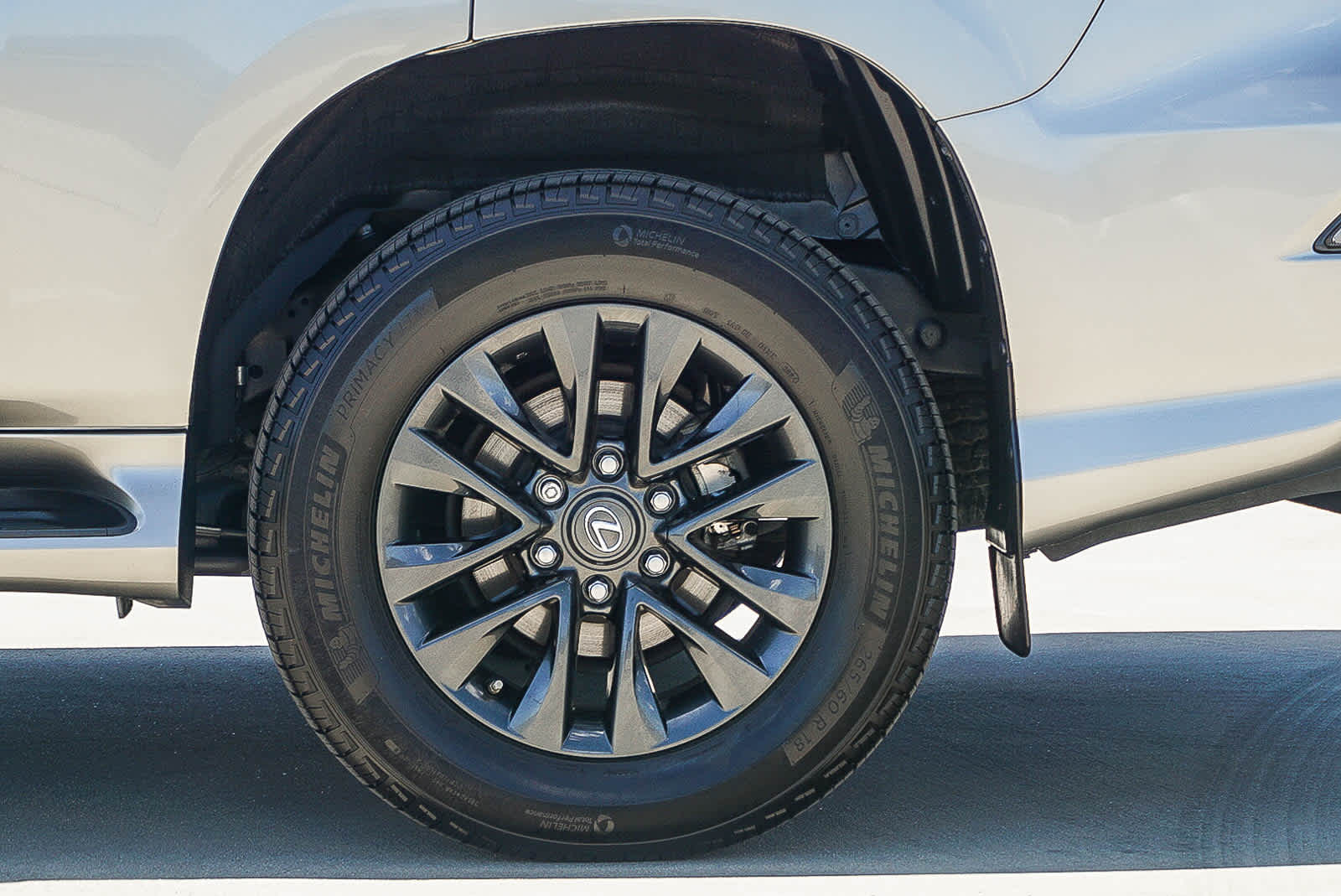 Thumbnail: 2022 Lexus GX - 10