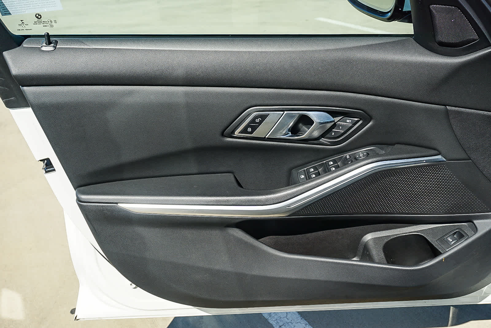 Thumbnail: 2023 BMW 3 Series - 23