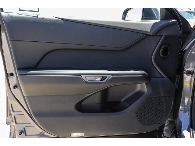 Thumbnail: 2026 Lexus ES - 22