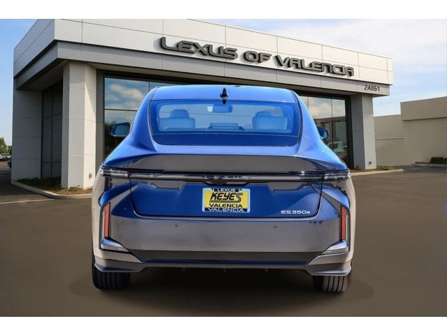 Thumbnail: 2026 Lexus ES - 3