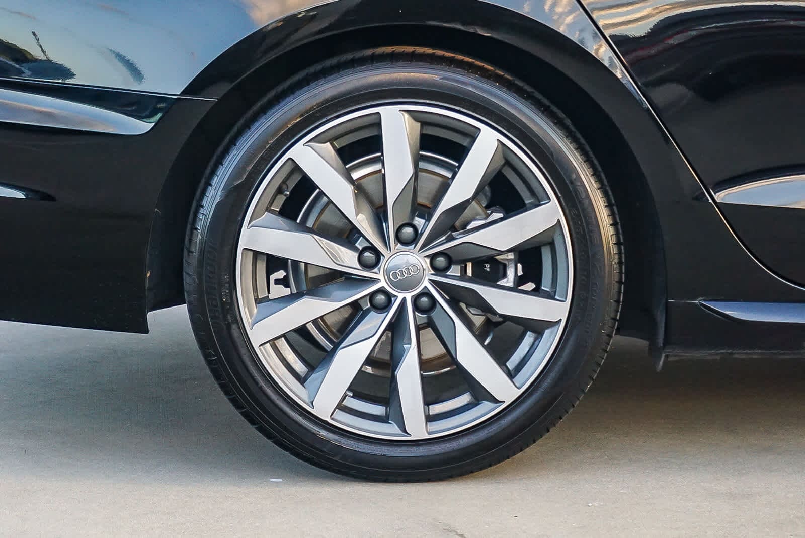 Thumbnail: 2020 Audi A4 - 10