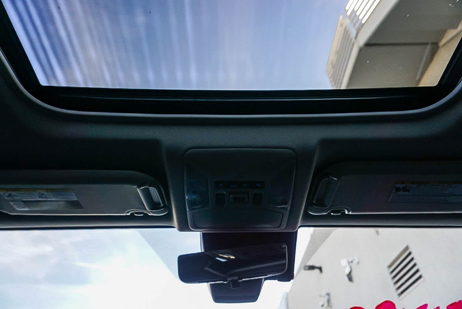 Thumbnail: 2022 Toyota RAV4 - 12