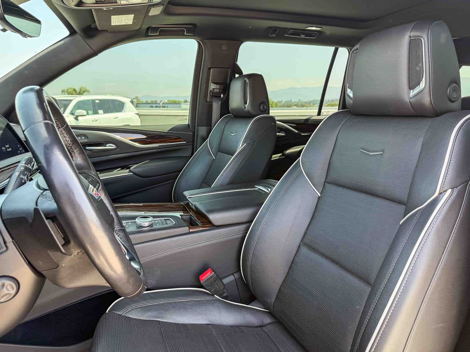 Thumbnail: 2022 Cadillac Escalade - 19