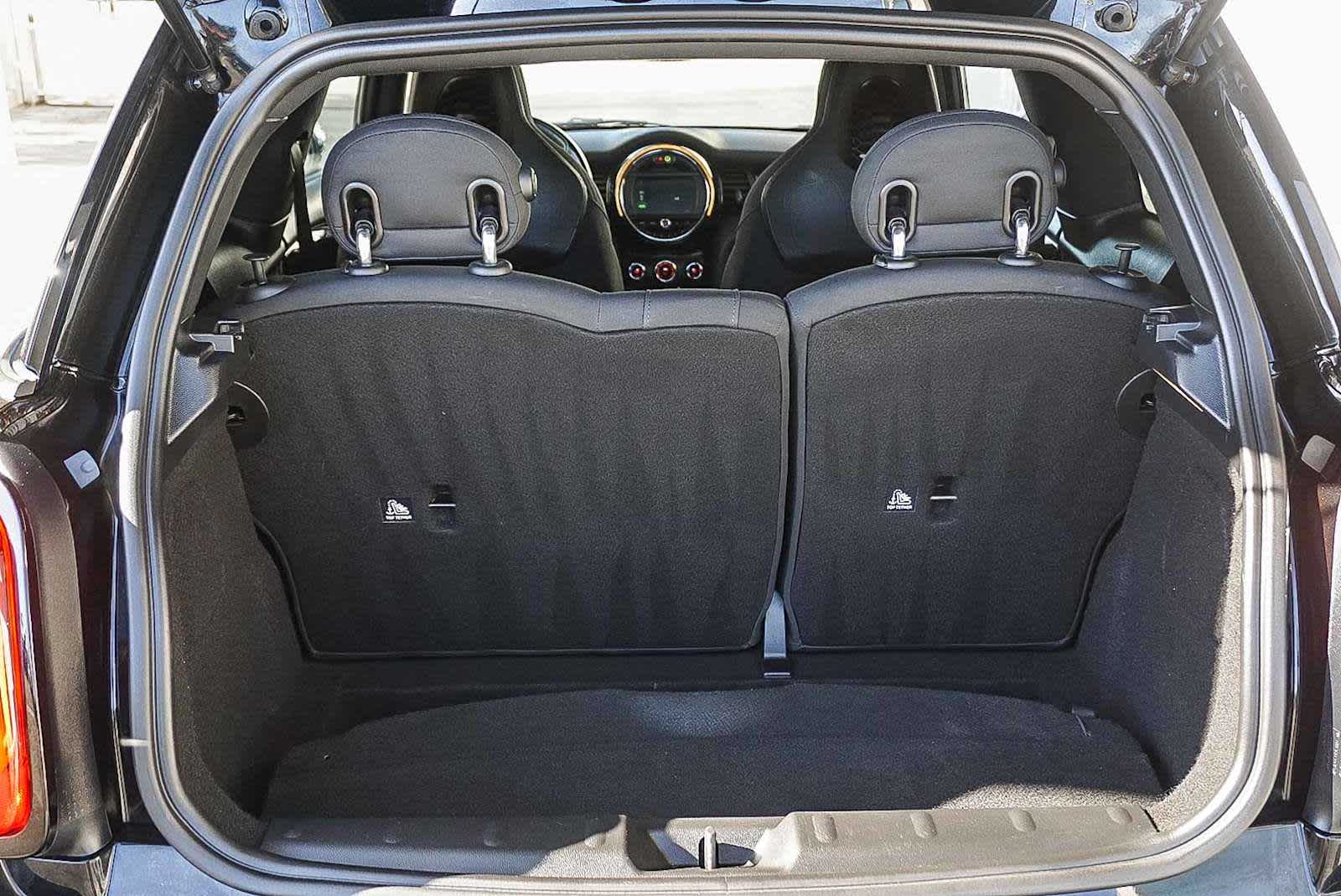 Thumbnail: 2021 MINI Cooper Hardtop - 27