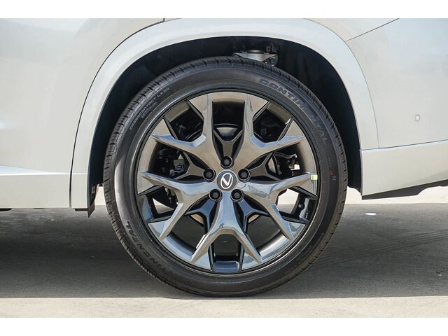 Thumbnail: 2026 Lexus TX - 8