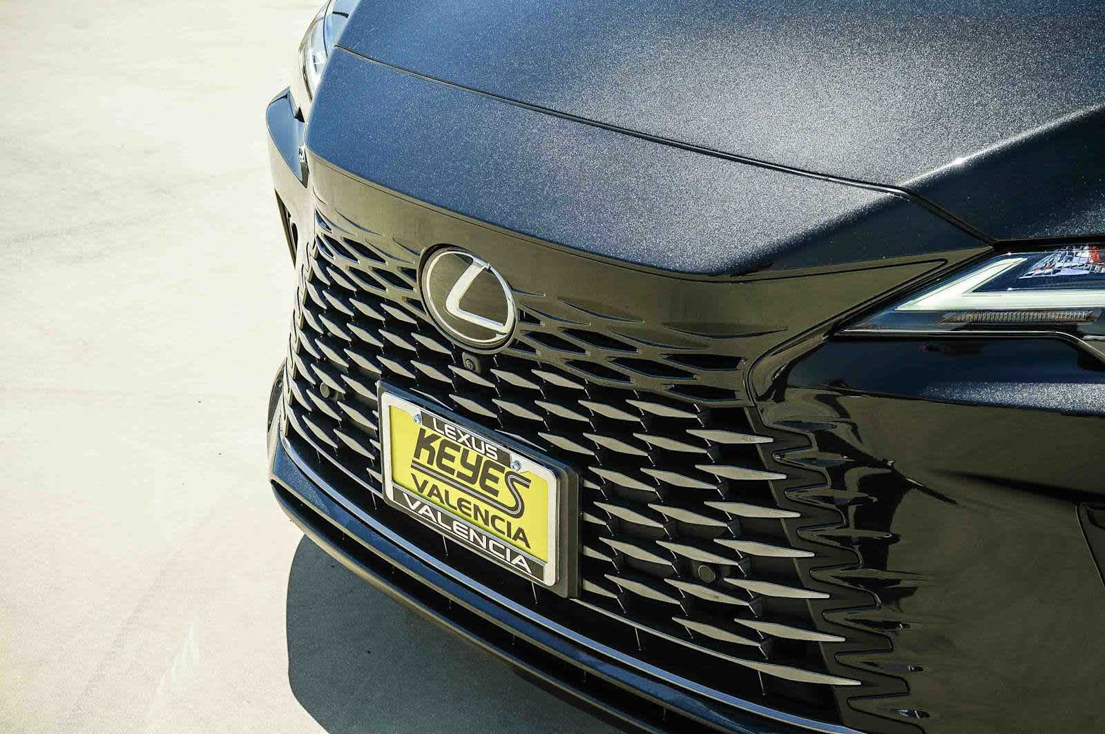 Thumbnail: 2023 Lexus RX - 7