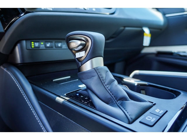 2025 Lexus ES Hybrid 300h 25