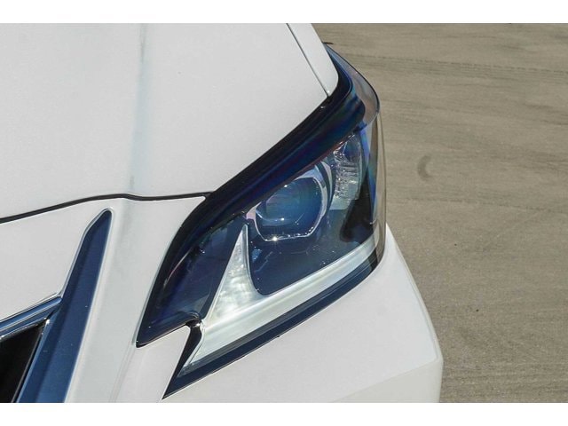 Thumbnail: 2025 Lexus ES - 7